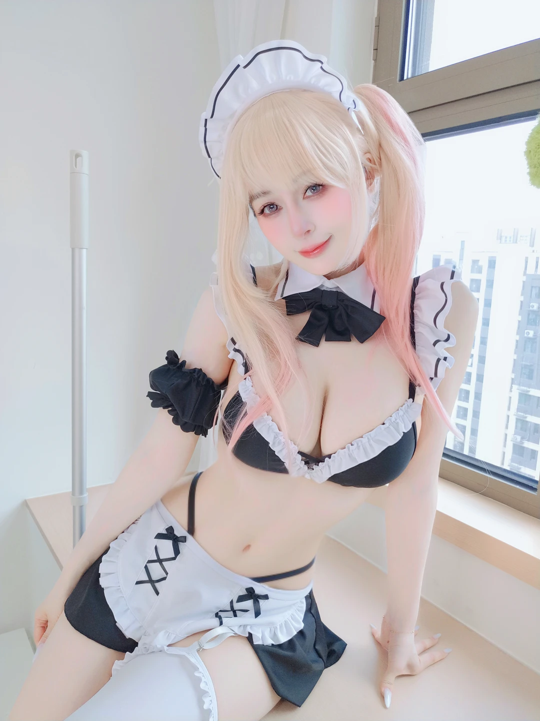 91tutu.cc@白银81-002.webp