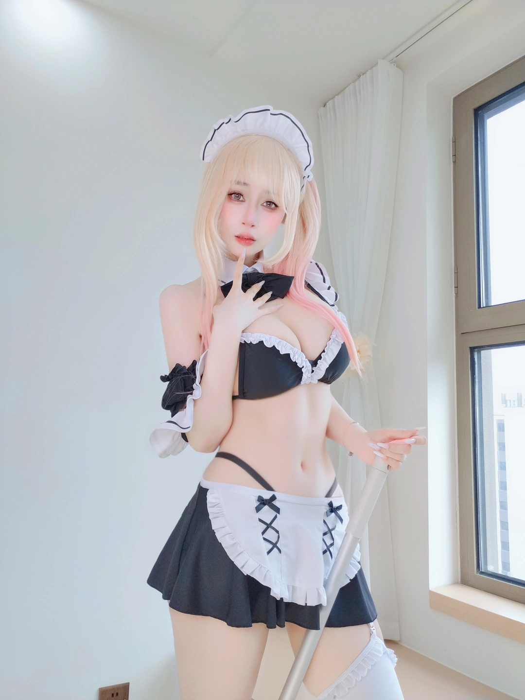 91tutu.cc@白银81-026.webp