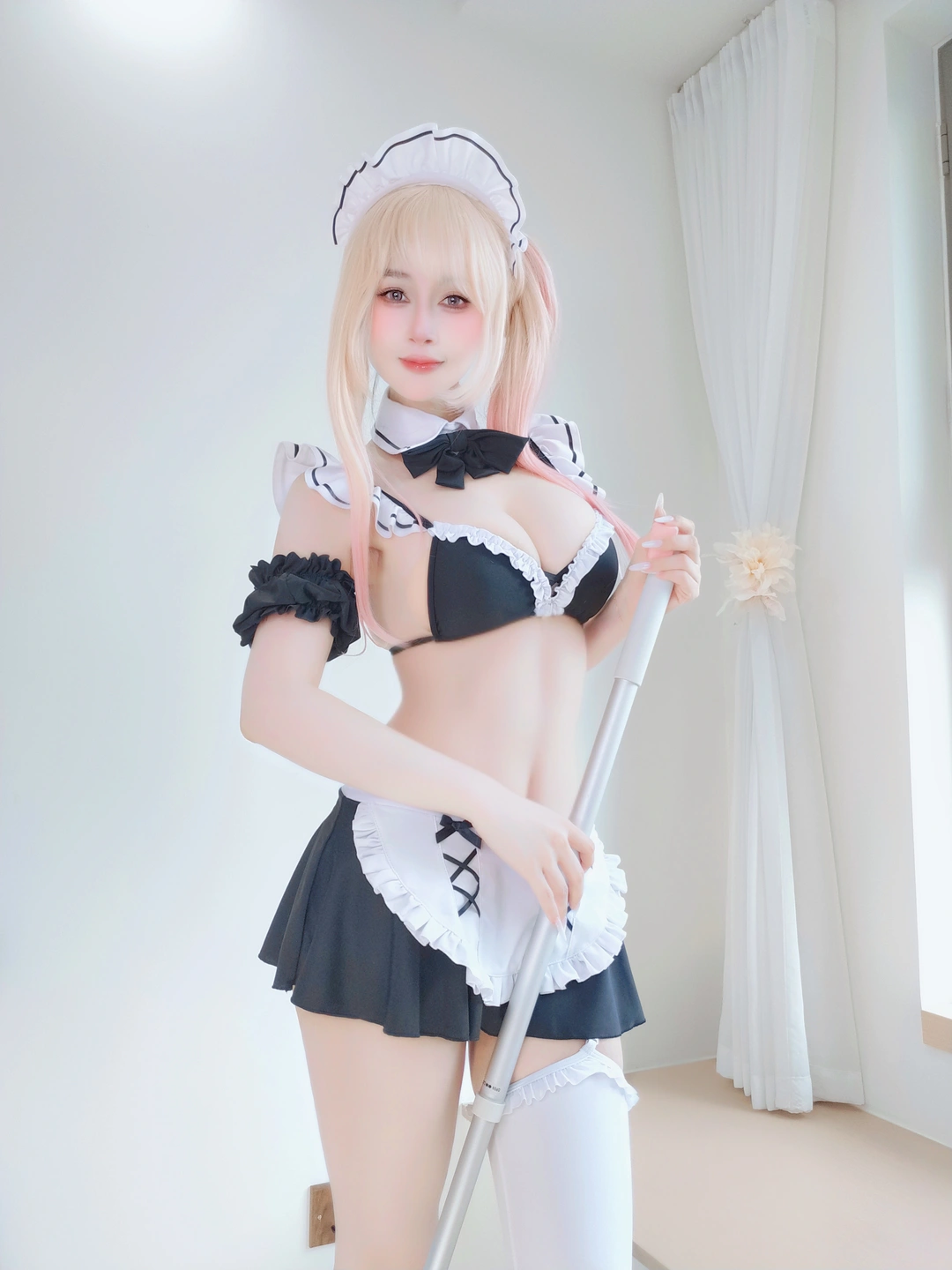 91tutu.cc@白银81-035.webp