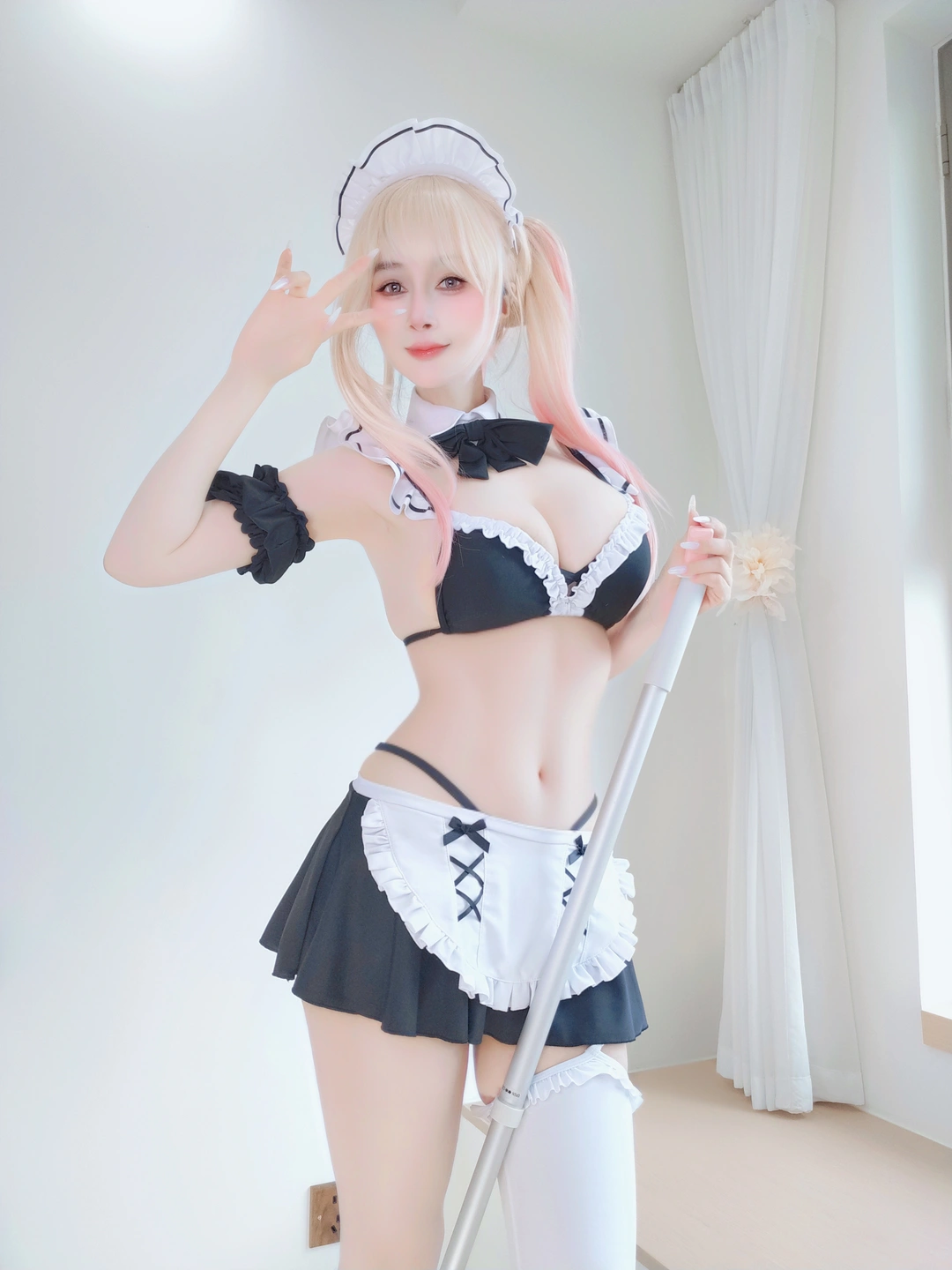 91tutu.cc@白银81-037.webp
