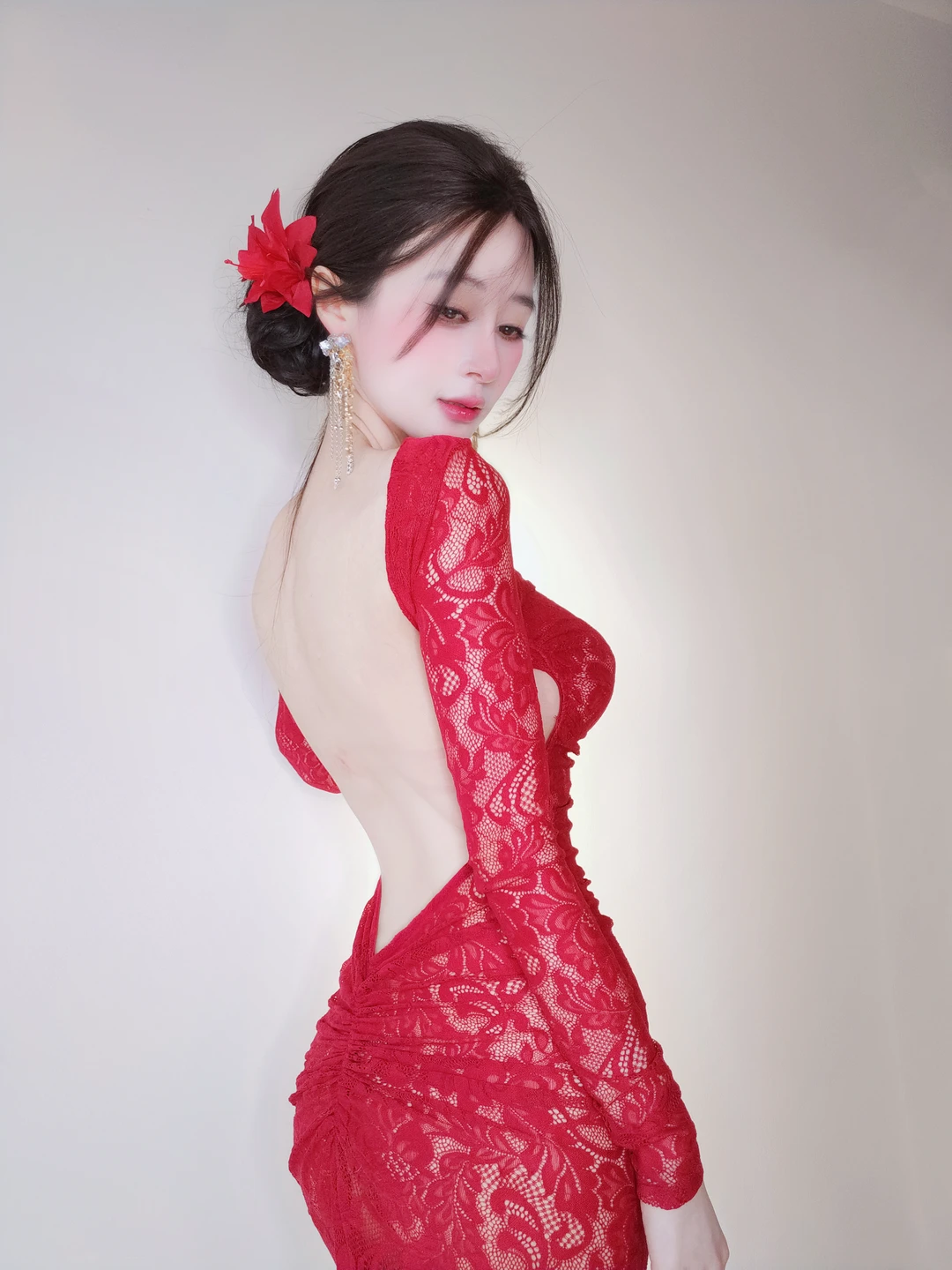 91tutu.cc@白银81-123.webp