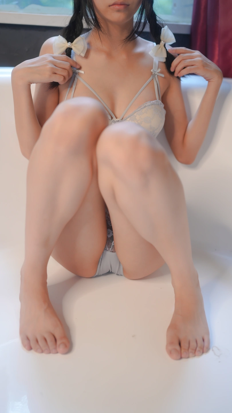 91tutu.cc@紧急企划 内部定制 小婕 水手服黑丝-022.webp