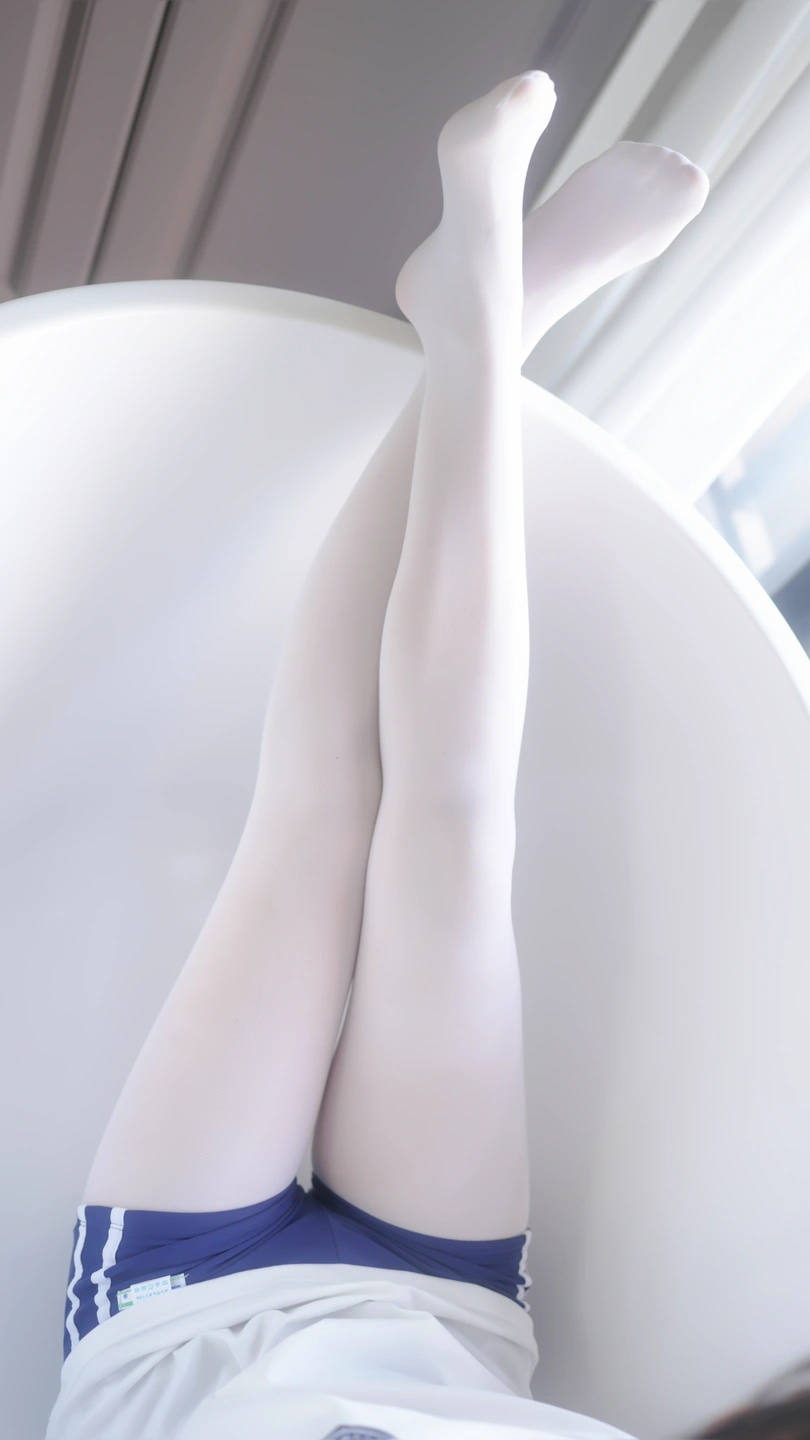 91tutu.cc@紧急企划 内部定制 小婕 秋名山 X006 校服白丝R18-005.webp