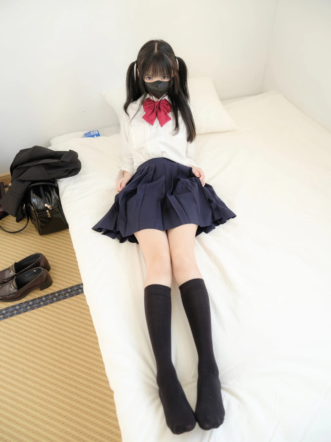 91tutu.cc@紧急企划 内部定制 见希 JK-047.webp