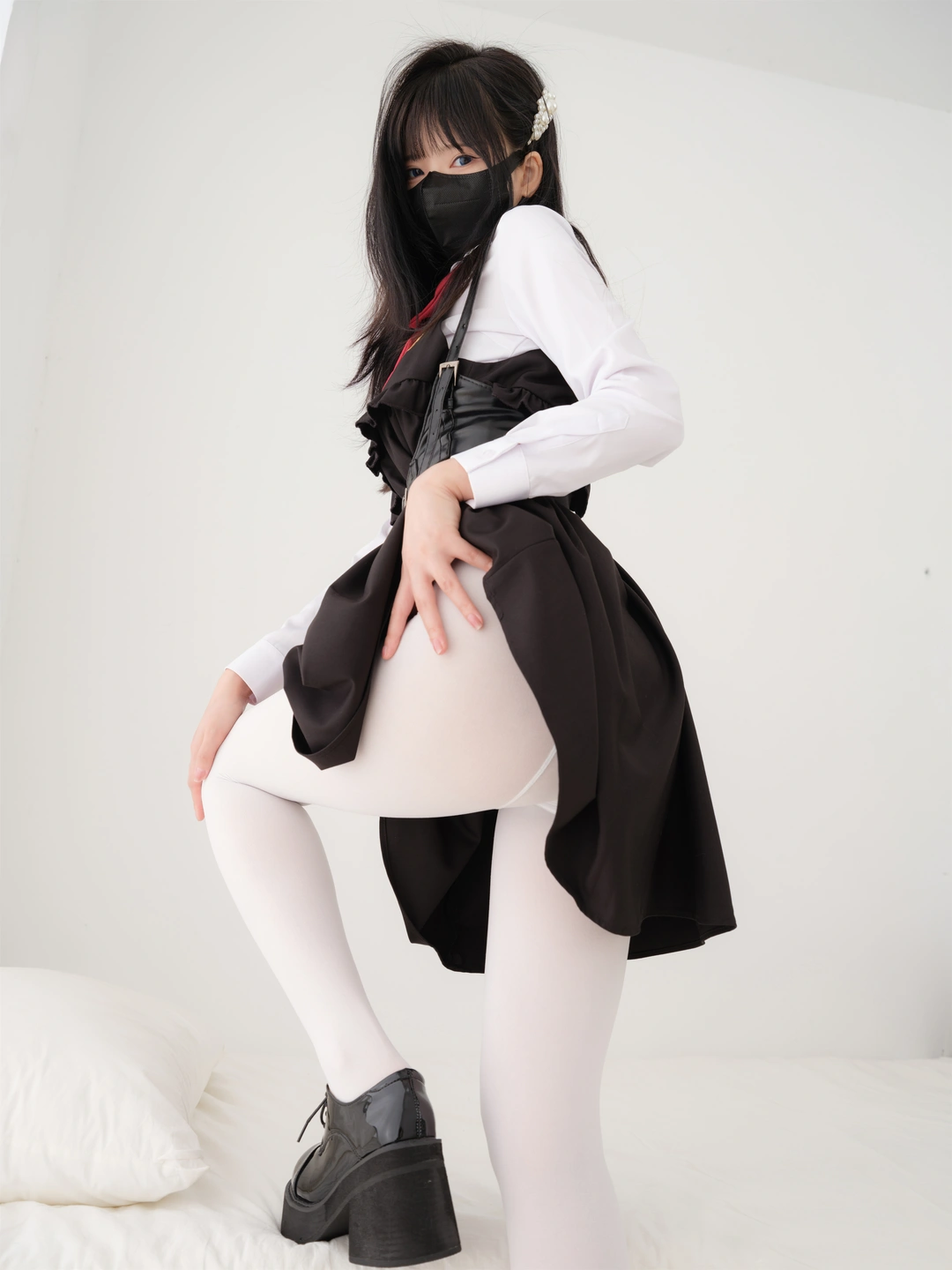 91tutu.cc@紧急企划 内部定制23 见希w 白丝学生服 (V2.0)-047.webp