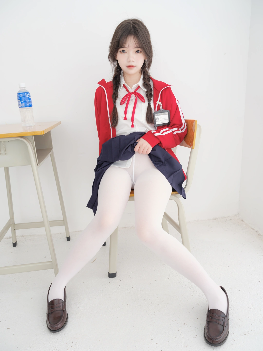 91tutu.cc@紧急企划 内部VIP 奶昔 白丝校服-002.webp