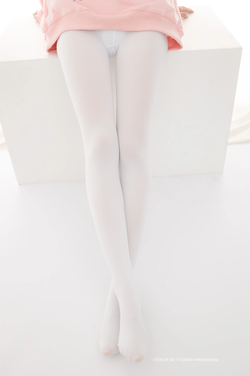 91tutu.cc@NO.012 一只喵喵梓 ​​​​-074.webp