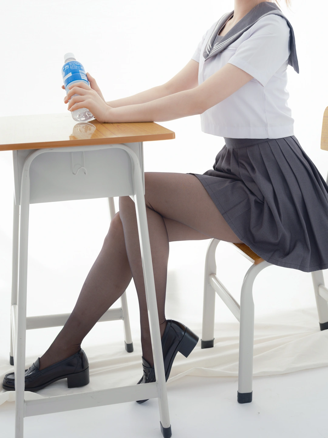 91tutu.cc@NO.032 2022元旦图-017.webp