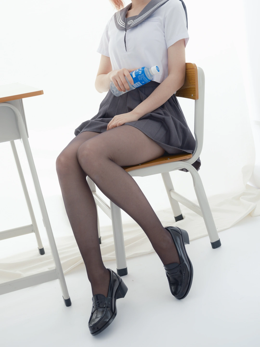 91tutu.cc@NO.032 2022元旦图-019.webp