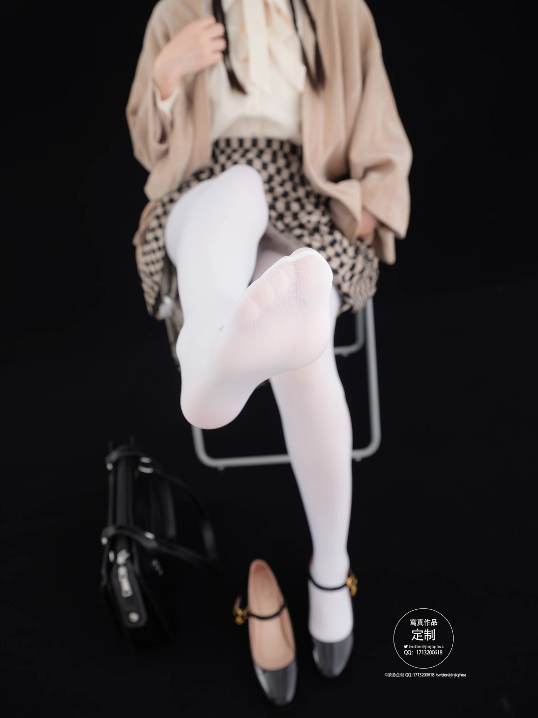 91tutu.cc@NO.043 EX-007 见希w 民国制服 白丝-013.webp