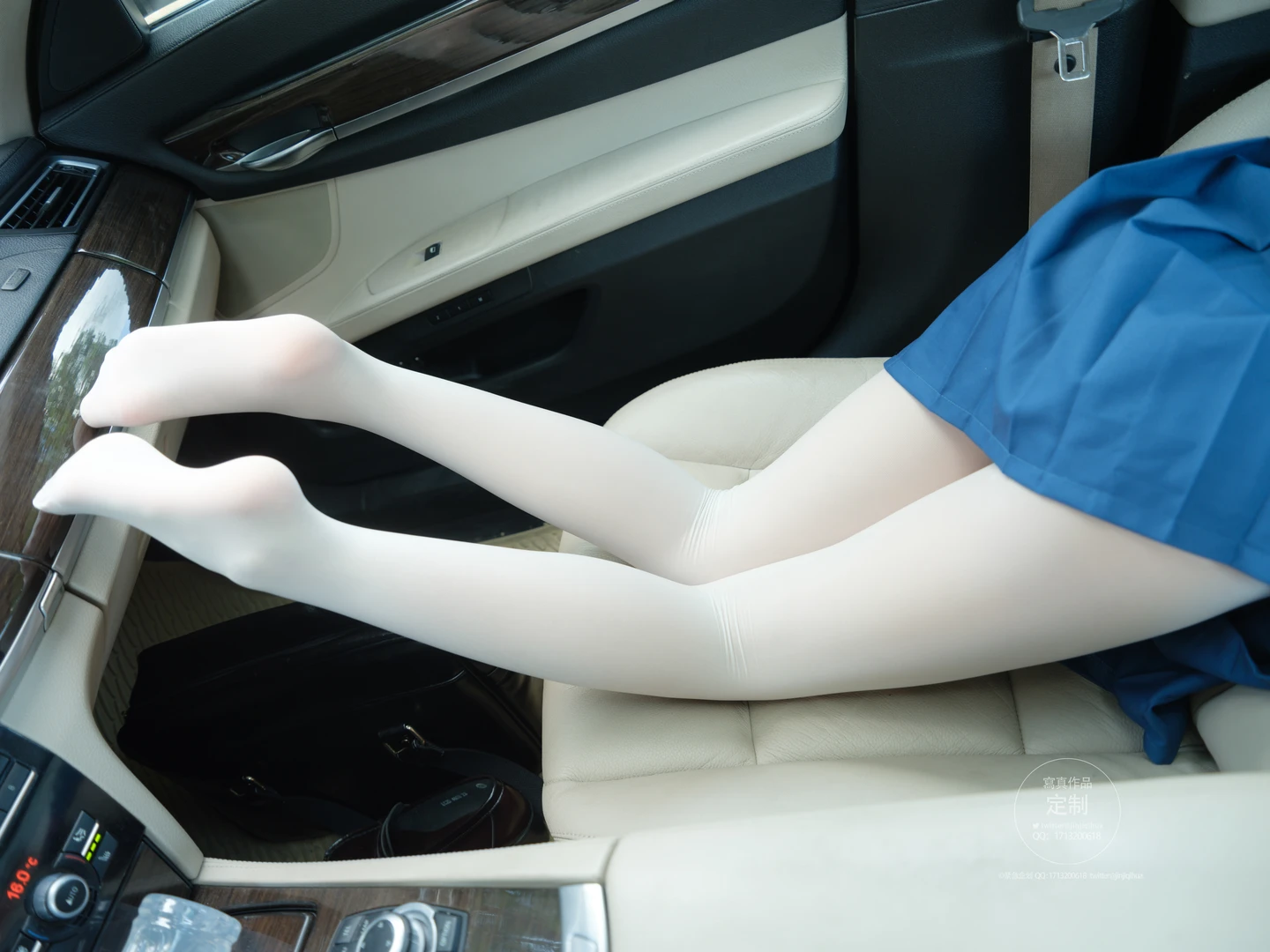 91tutu.cc@紧急企划 NO.045 一只喵喵梓 车内白丝-048.webp