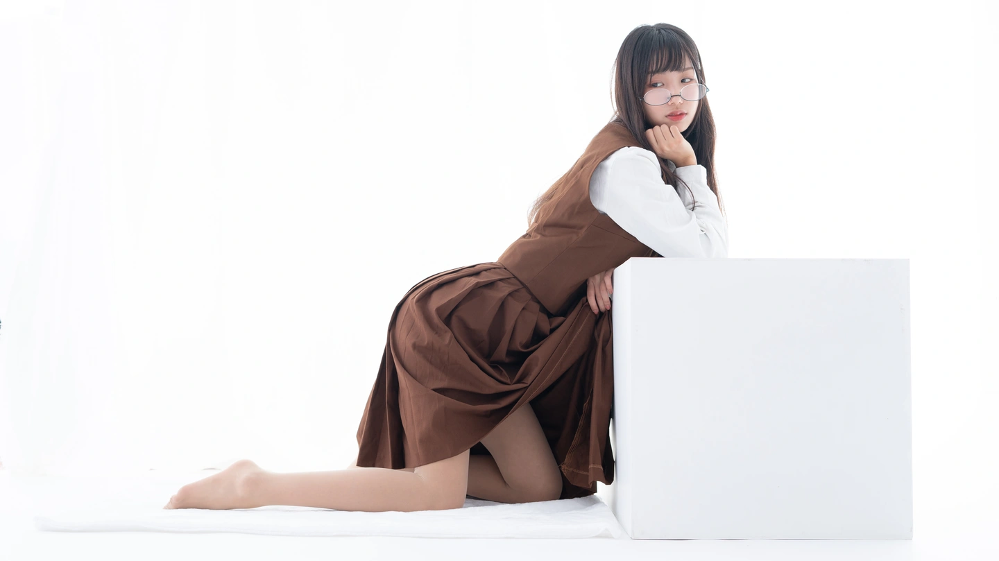 91tutu.cc@紧急企划 NO.051 一只喵喵梓 棕色JK裙-022.webp