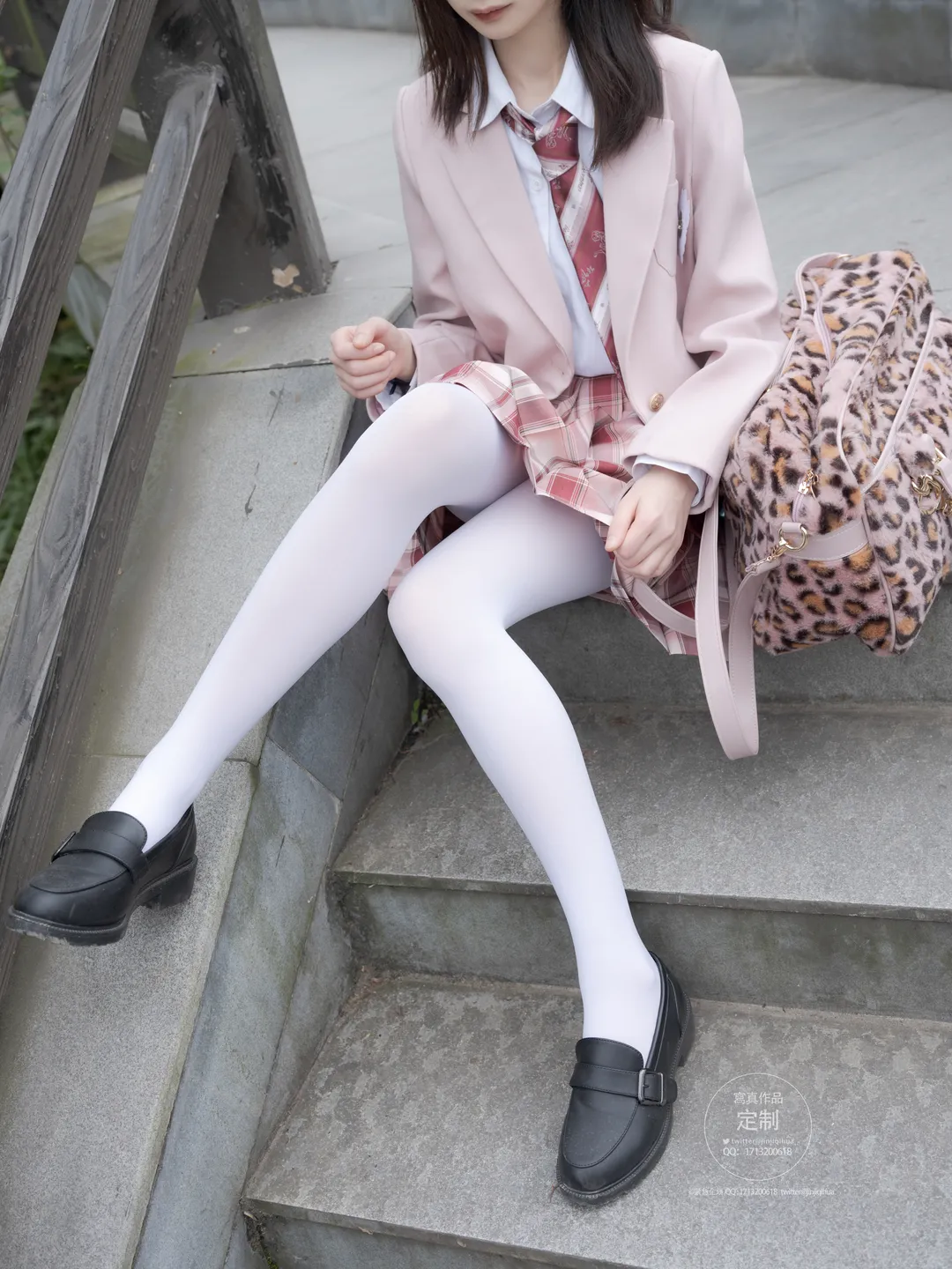 91tutu.cc@Y-002 白丝格子裙-015.webp