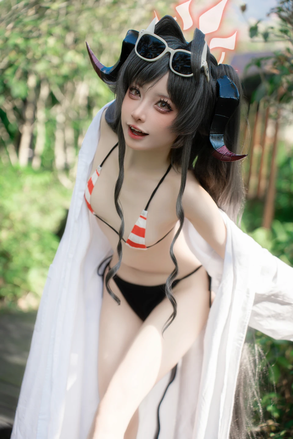 91tutu.cc@纸悦Etsu _ko_No_033_蔚蓝档案_鬼怒川霞水着_44P_611MB-014.webp