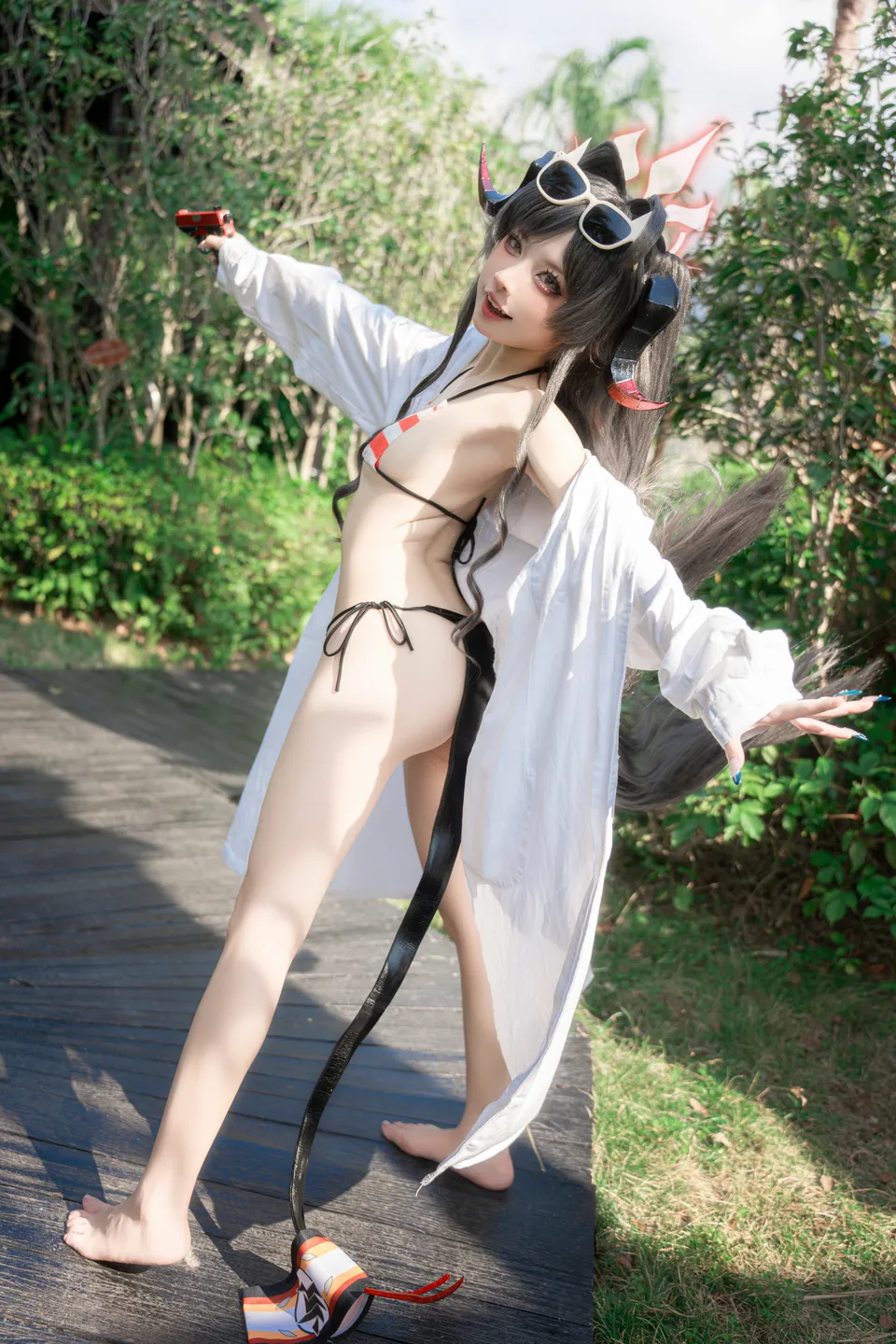 91tutu.cc@纸悦Etsu _ko_No_033_蔚蓝档案_鬼怒川霞水着_44P_611MB-018.webp