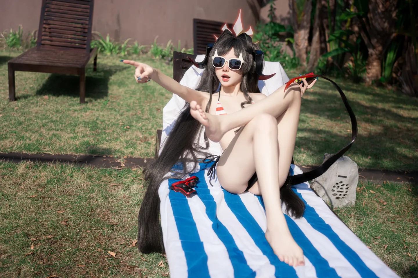 91tutu.cc@纸悦Etsu _ko_No_033_蔚蓝档案_鬼怒川霞水着_44P_611MB-026.webp