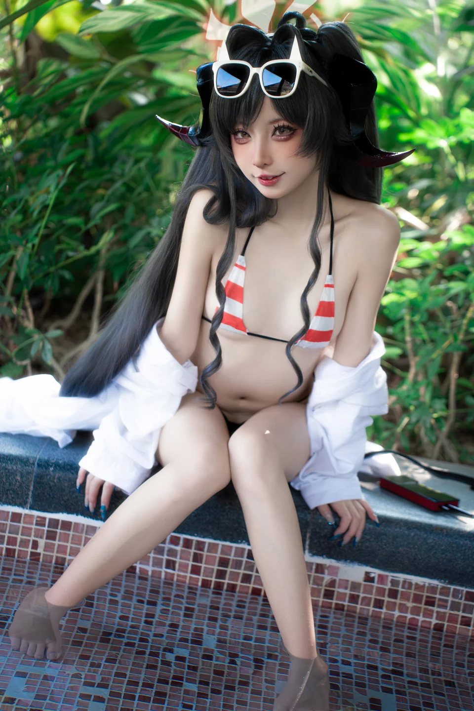 91tutu.cc@纸悦Etsu _ko_No_033_蔚蓝档案_鬼怒川霞水着_44P_611MB-027.webp