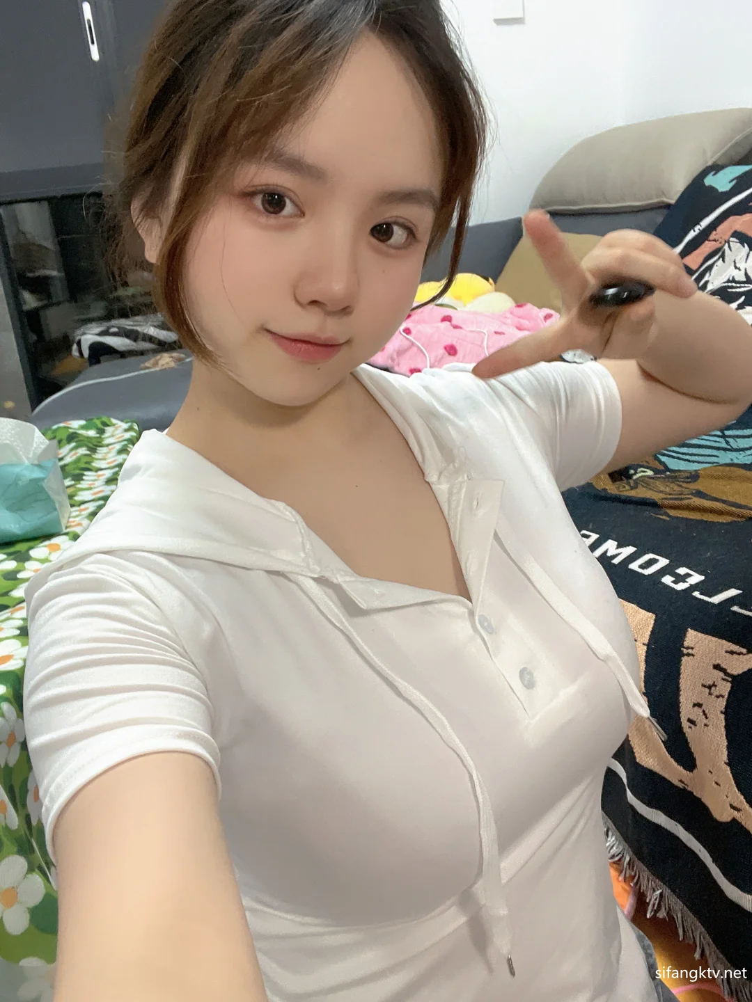 葱油饼er - No.35 白抹茶 [19P-86.9MB]