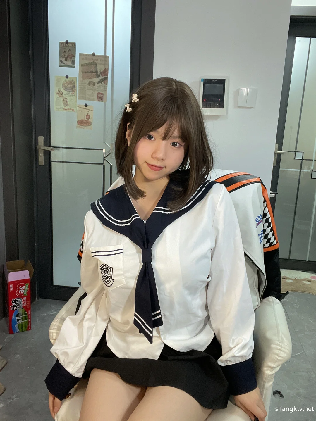 葱油饼er - No.39 jk女高 [15P-51.6MB]