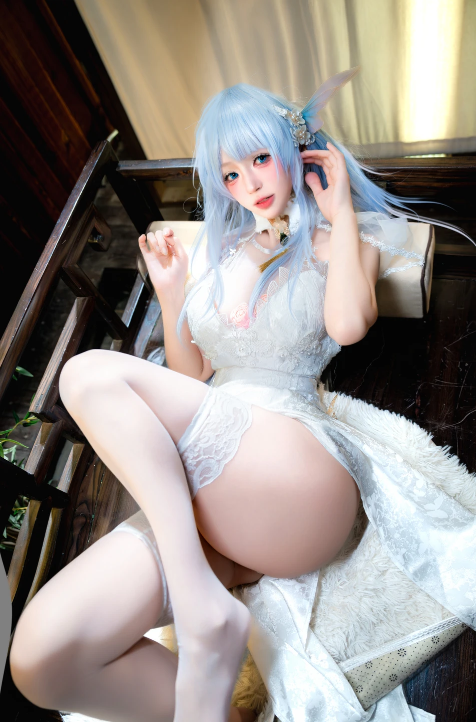 91tutu.cc@西园寺南歌 - No.040 阿尔比恩新年-002.webp