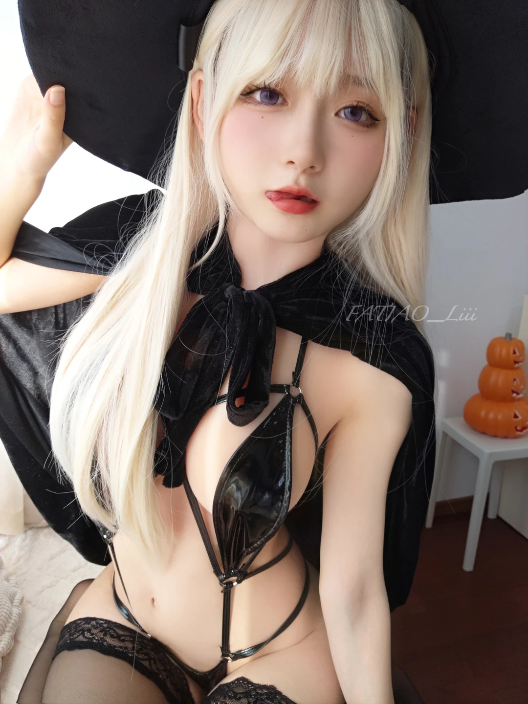 91tutu.cc@2022-10-25 魔女のドレス-002.webp