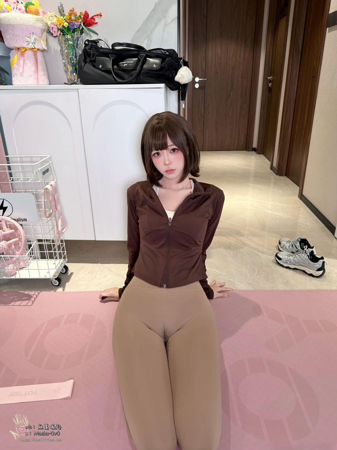 91tutu.cc@麻薯大王 - No.016 瑜伽垫上的越界-021.webp