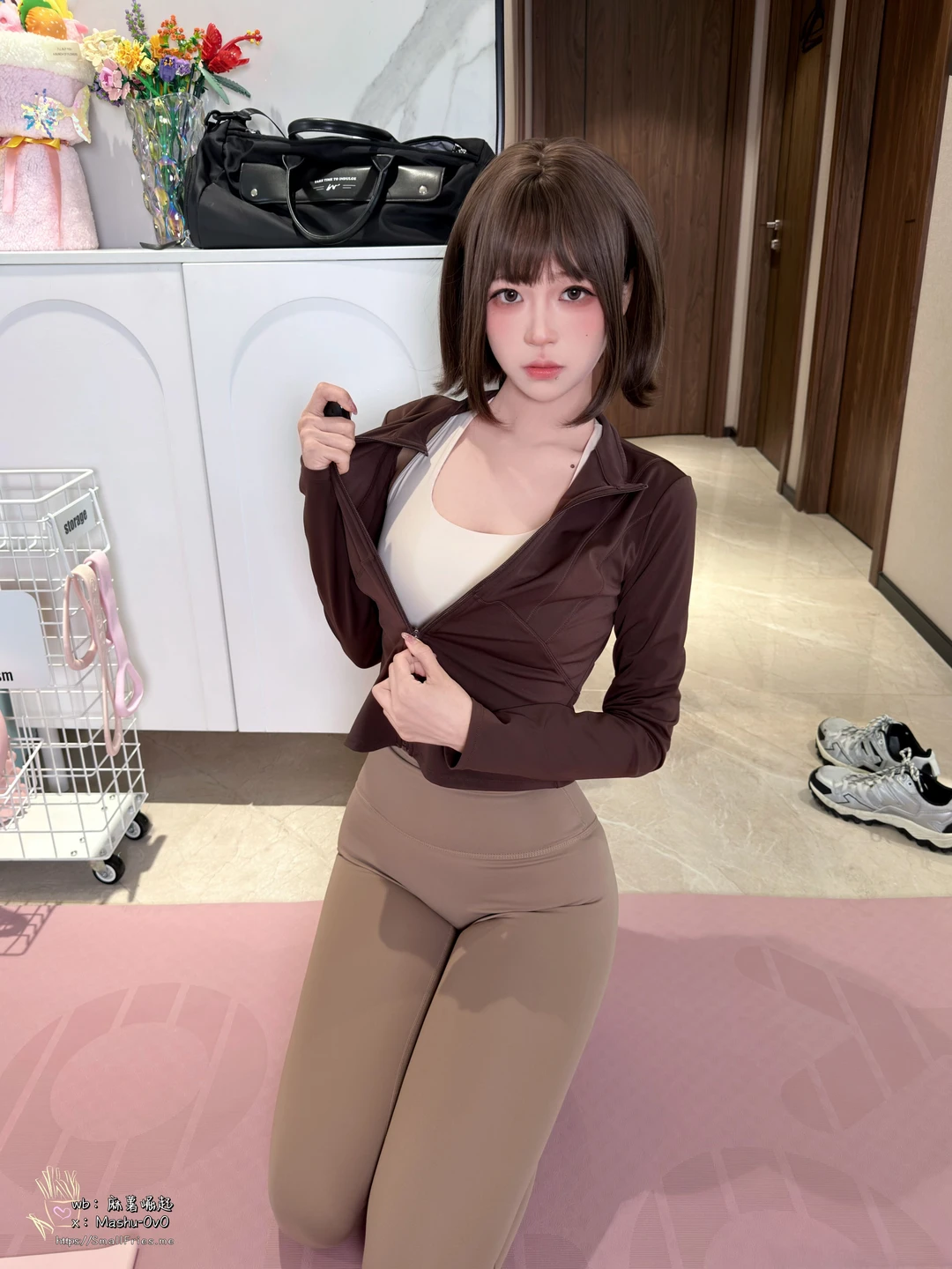 91tutu.cc@麻薯大王 - No.016 瑜伽垫上的越界-024.webp