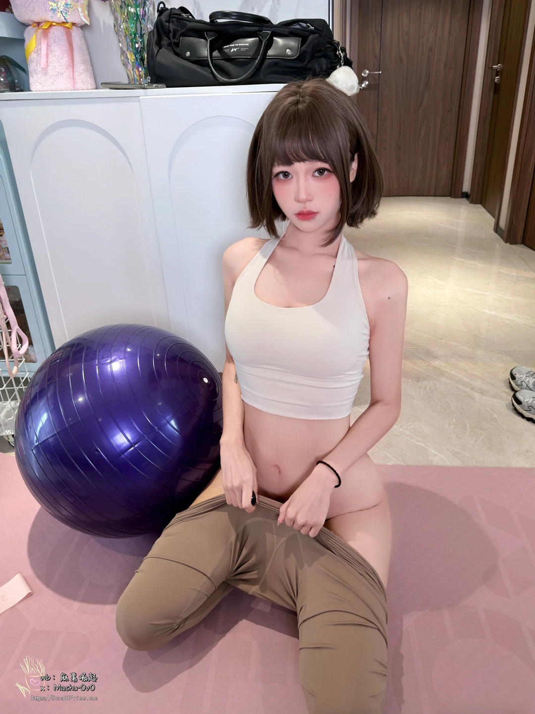 91tutu.cc@麻薯大王 - No.016 瑜伽垫上的越界-046.webp