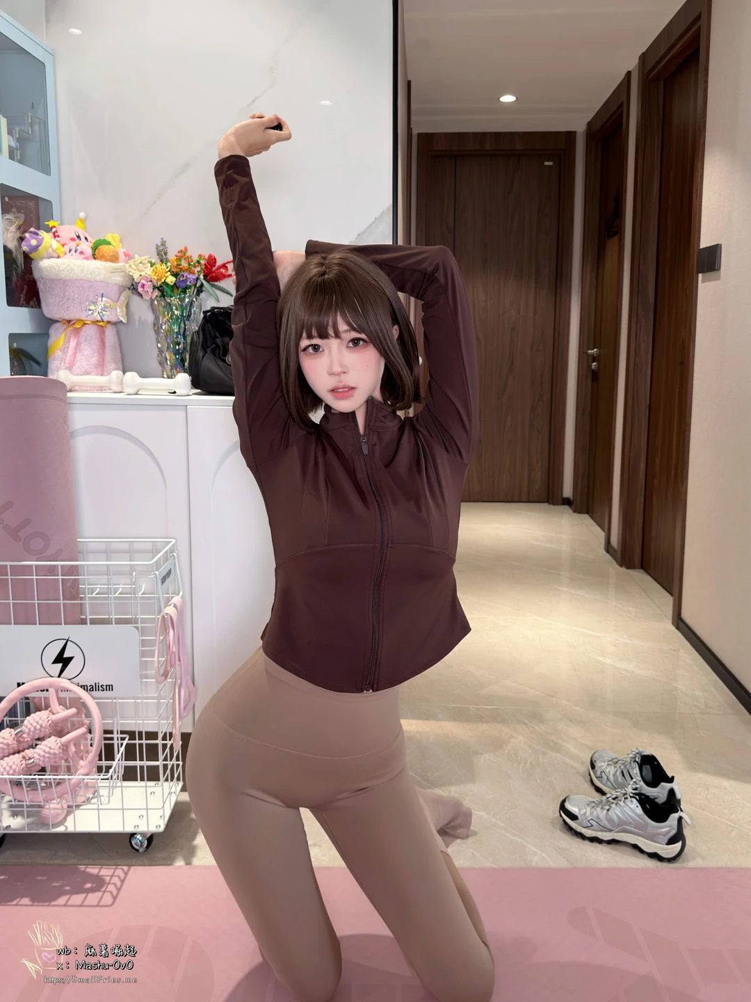 91tutu.cc@麻薯大王 - No.016 瑜伽垫上的越界-056.webp