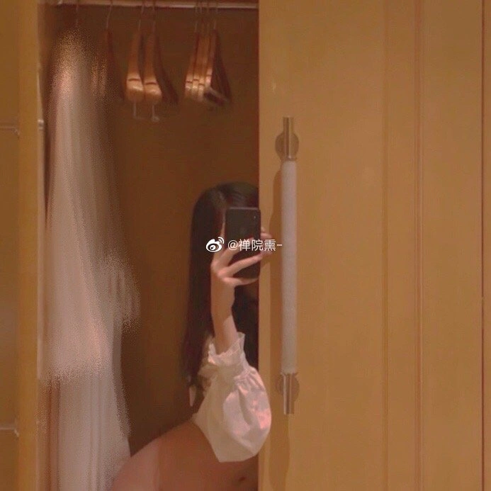 91tutu.cc@000 02 禅院熏 (熏仔) - 早期微博-888.webp