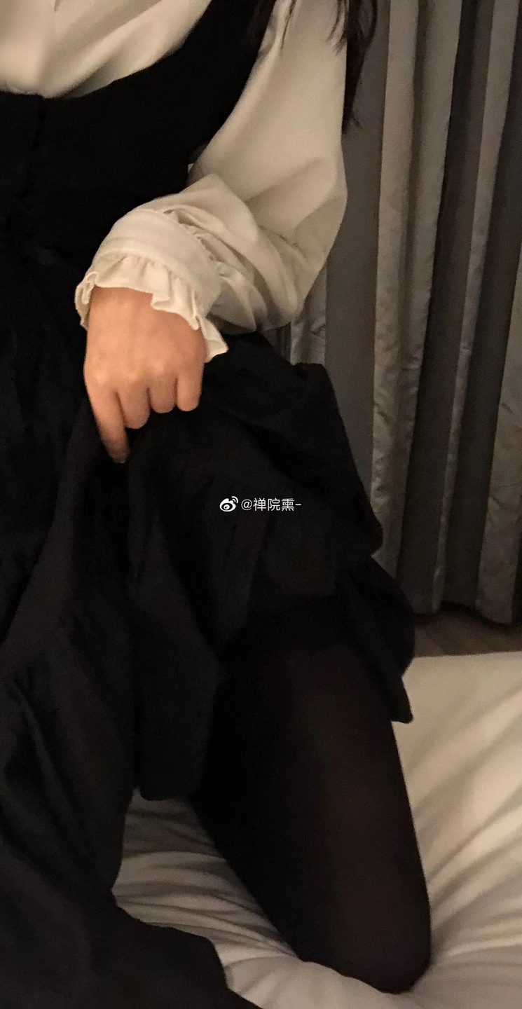 91tutu.cc@000 02 禅院熏 (熏仔) - 早期微博-949.webp