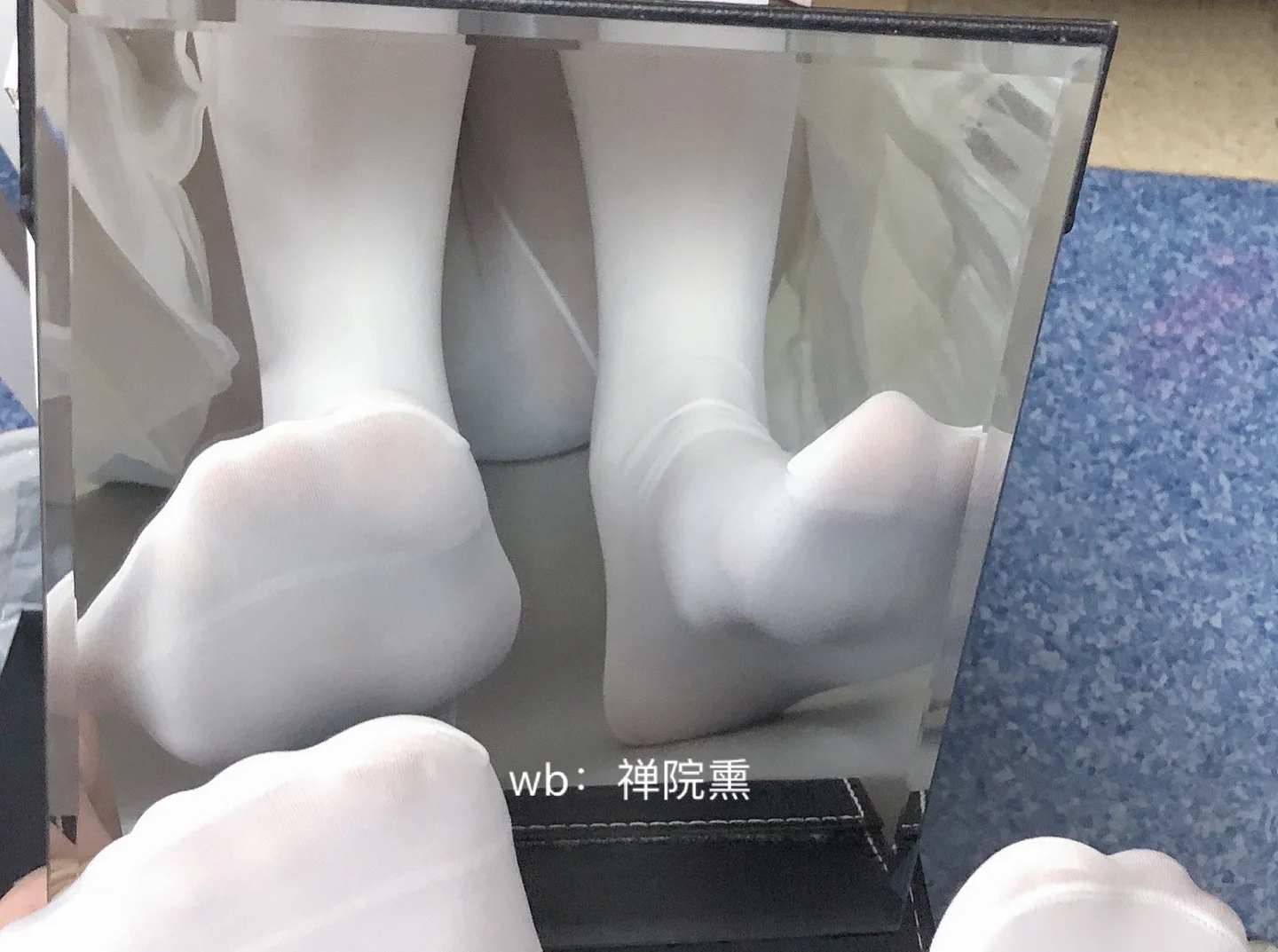 91tutu.cc@000 04_禅院熏_熏仔_早期微博的杂图_1138P_4V_863_70_MB-068.webp