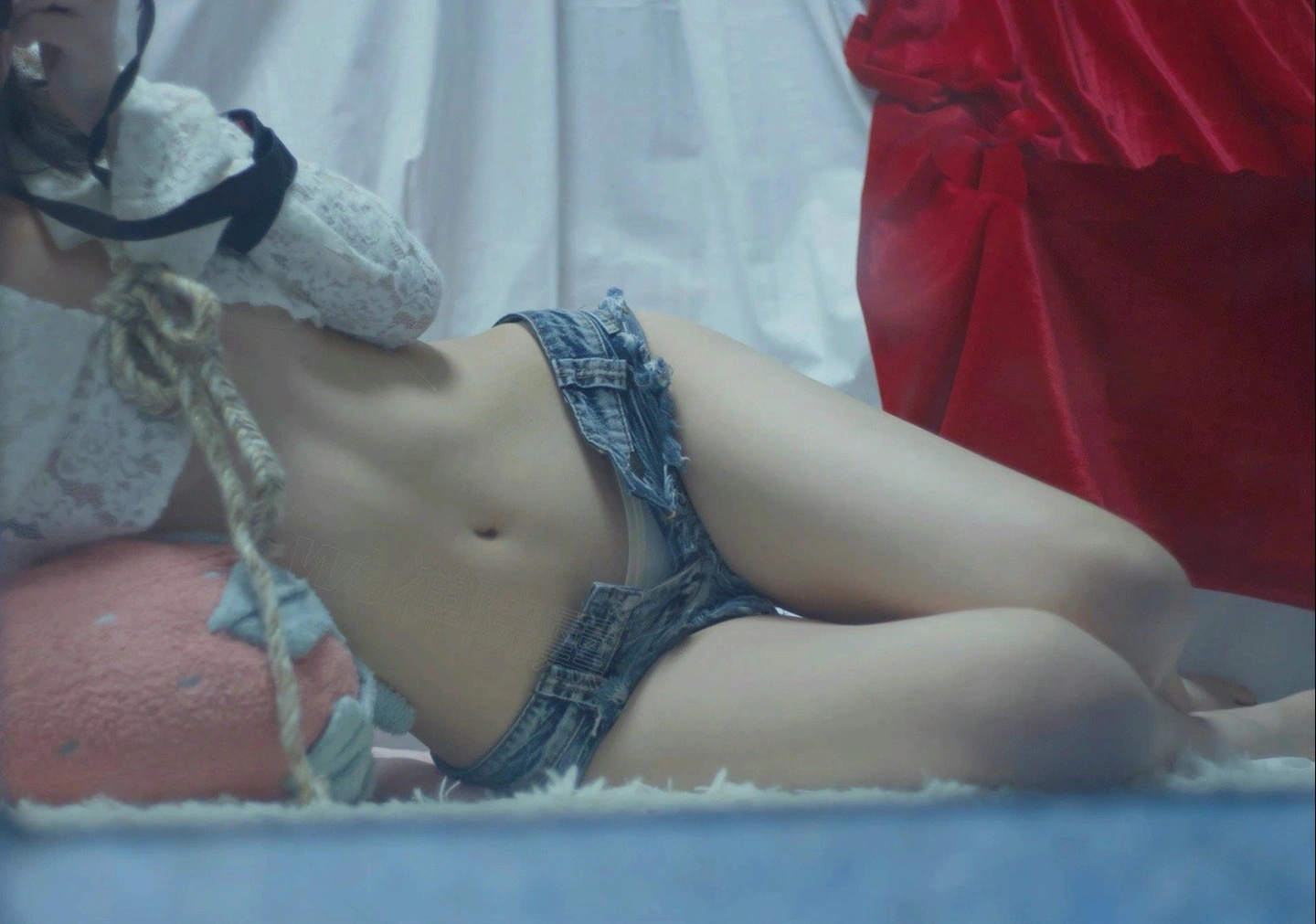 91tutu.cc@000 04_禅院熏_熏仔_早期微博的杂图_1138P_4V_863_70_MB-1037.webp