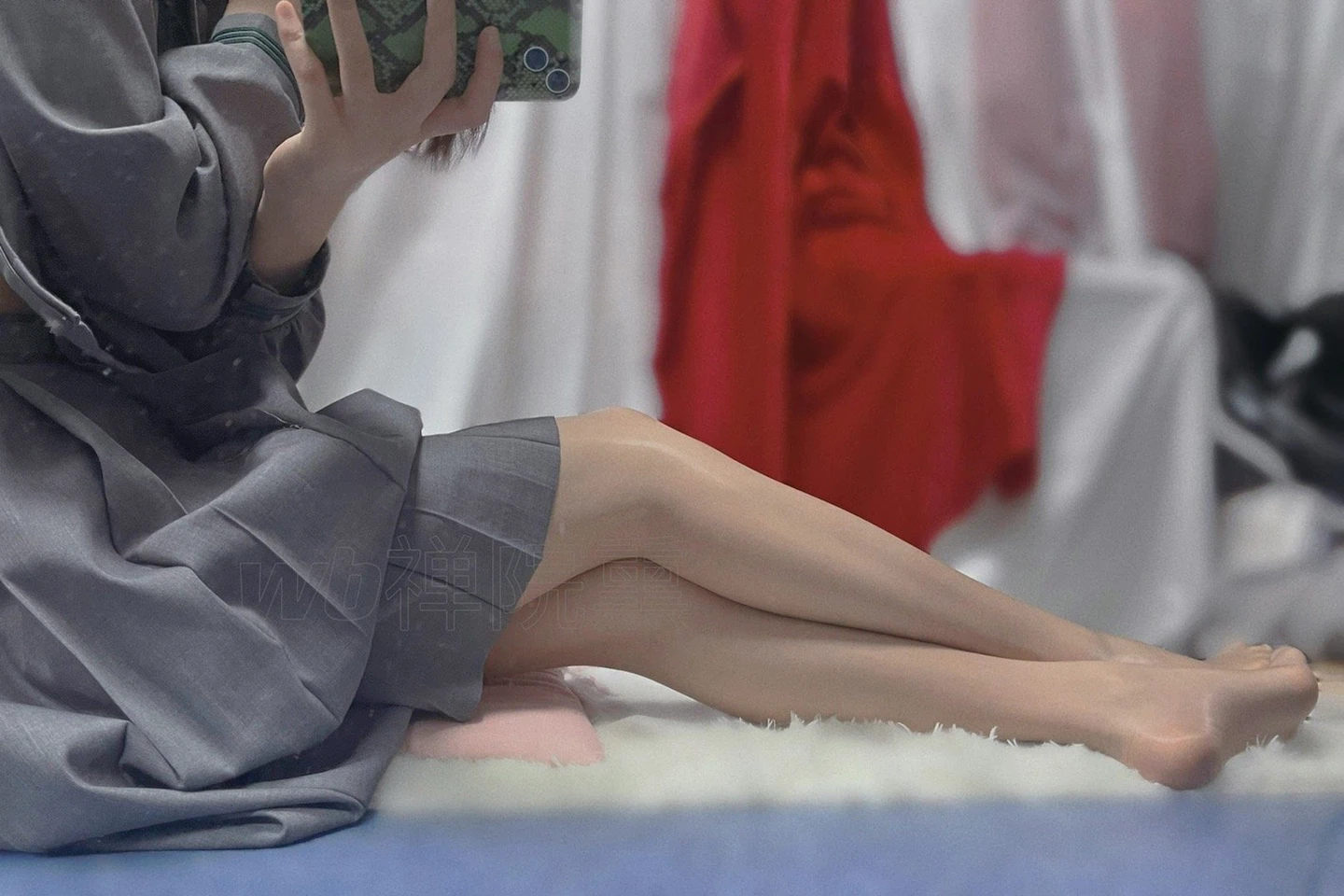 91tutu.cc@000 04_禅院熏_熏仔_早期微博的杂图_1138P_4V_863_70_MB-1039.webp