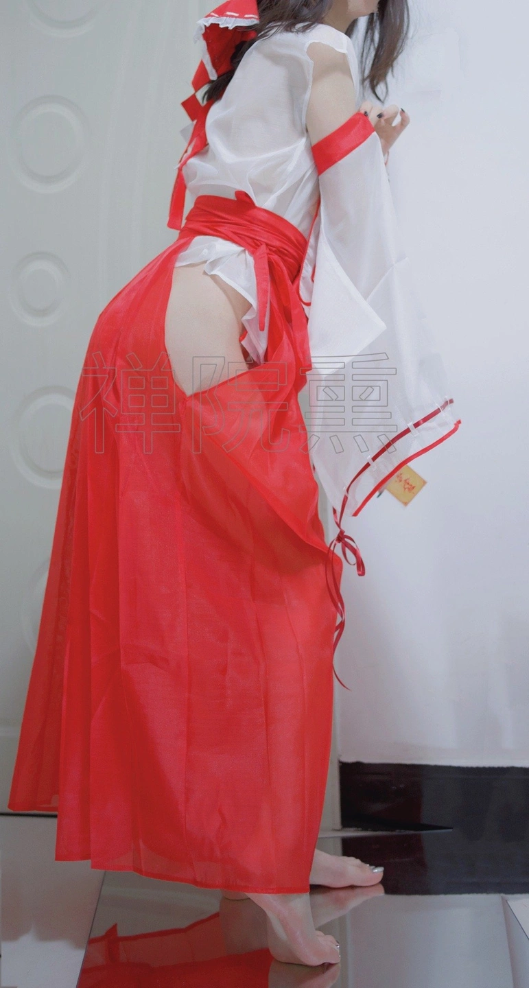 91tutu.cc@000 04_禅院熏_熏仔_早期微博的杂图_1138P_4V_863_70_MB-1082.webp