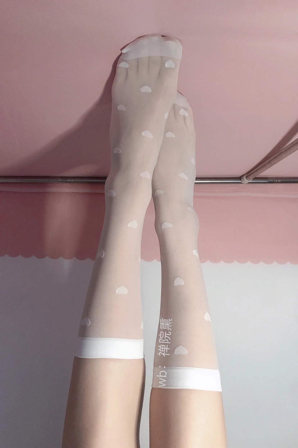 91tutu.cc@000 04_禅院熏_熏仔_早期微博的杂图_1138P_4V_863_70_MB-140.webp