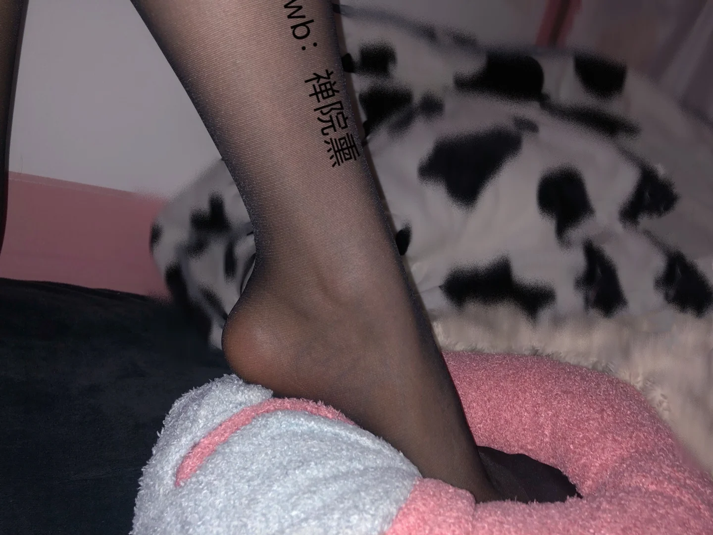 91tutu.cc@000 04_禅院熏_熏仔_早期微博的杂图_1138P_4V_863_70_MB-148.webp