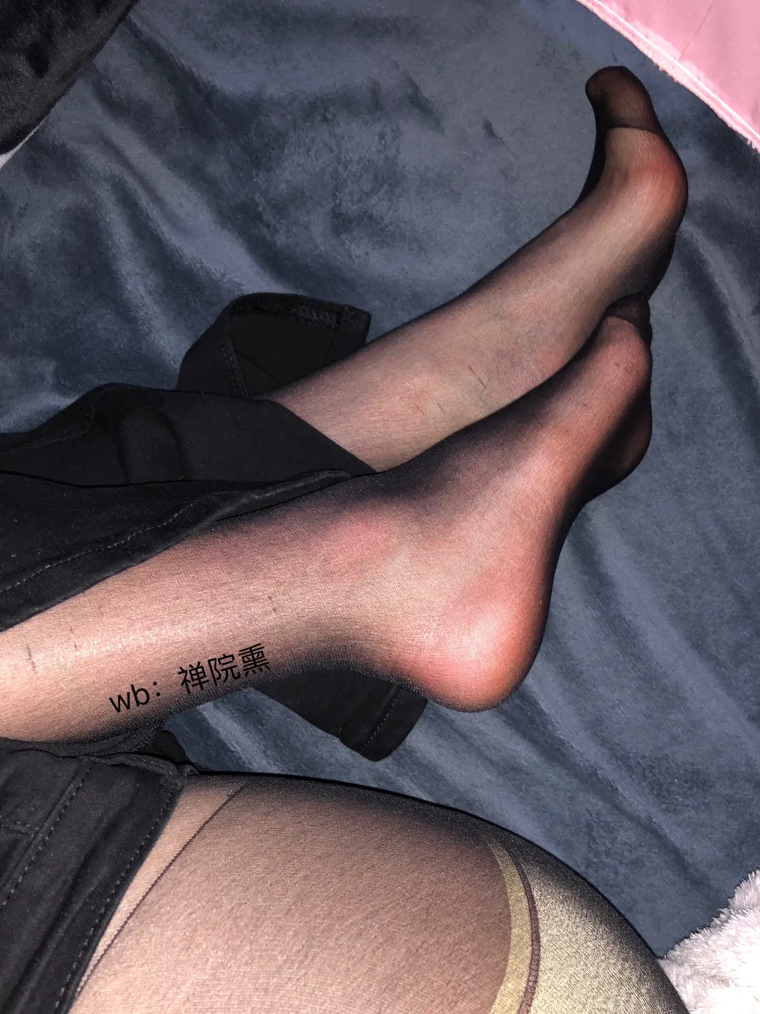 91tutu.cc@000 04_禅院熏_熏仔_早期微博的杂图_1138P_4V_863_70_MB-162.webp