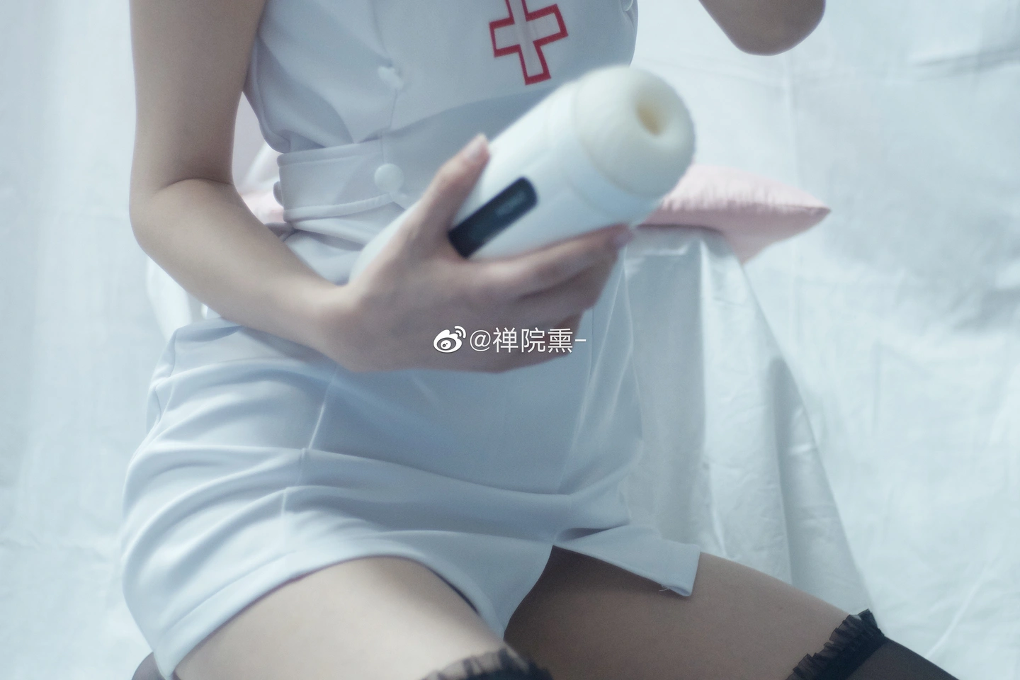 91tutu.cc@000 04_禅院熏_熏仔_早期微博的杂图_1138P_4V_863_70_MB-316.webp