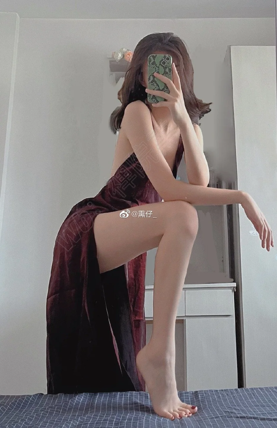 91tutu.cc@000 04_禅院熏_熏仔_早期微博的杂图_1138P_4V_863_70_MB-330.webp