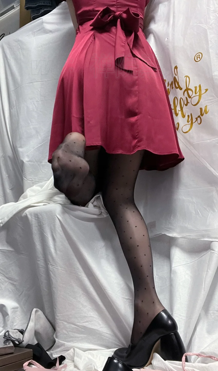 91tutu.cc@000 04_禅院熏_熏仔_早期微博的杂图_1138P_4V_863_70_MB-357.webp