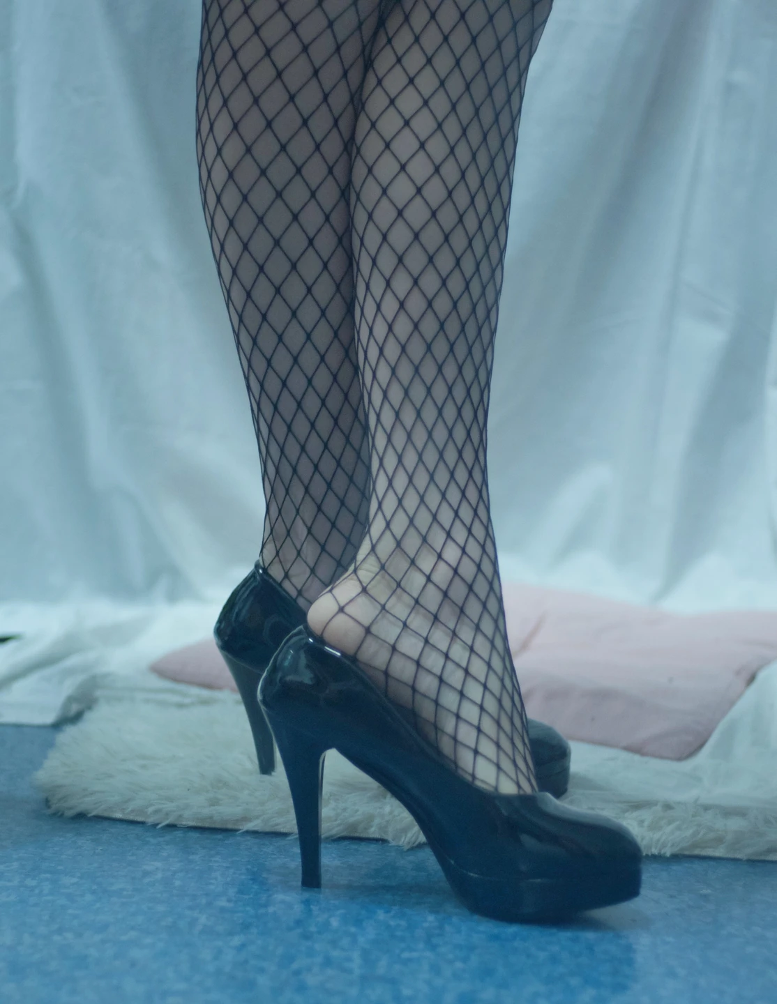 91tutu.cc@000 04_禅院熏_熏仔_早期微博的杂图_1138P_4V_863_70_MB-393.webp