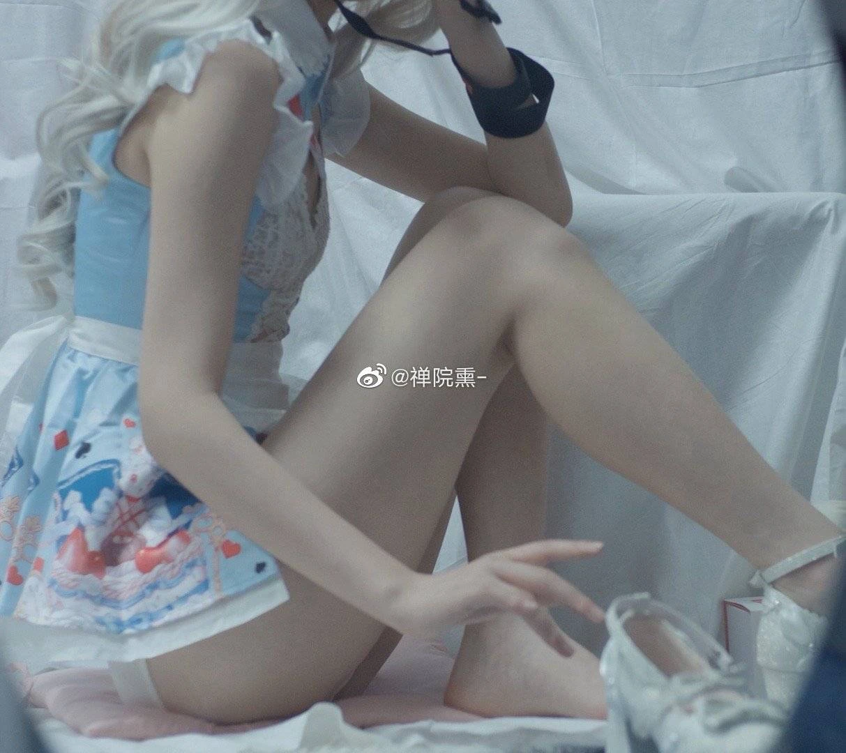 91tutu.cc@000 04_禅院熏_熏仔_早期微博的杂图_1138P_4V_863_70_MB-477.webp