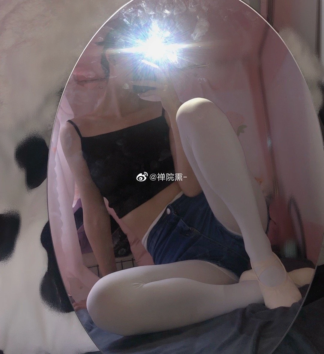 91tutu.cc@000 04_禅院熏_熏仔_早期微博的杂图_1138P_4V_863_70_MB-524.webp