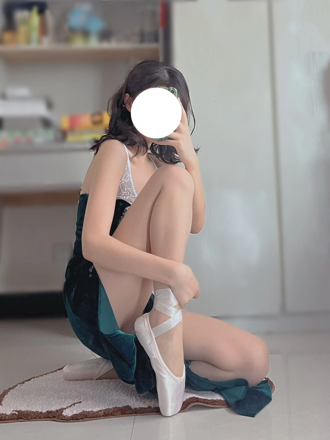 91tutu.cc@000 04_禅院熏_熏仔_早期微博的杂图_1138P_4V_863_70_MB-639.webp