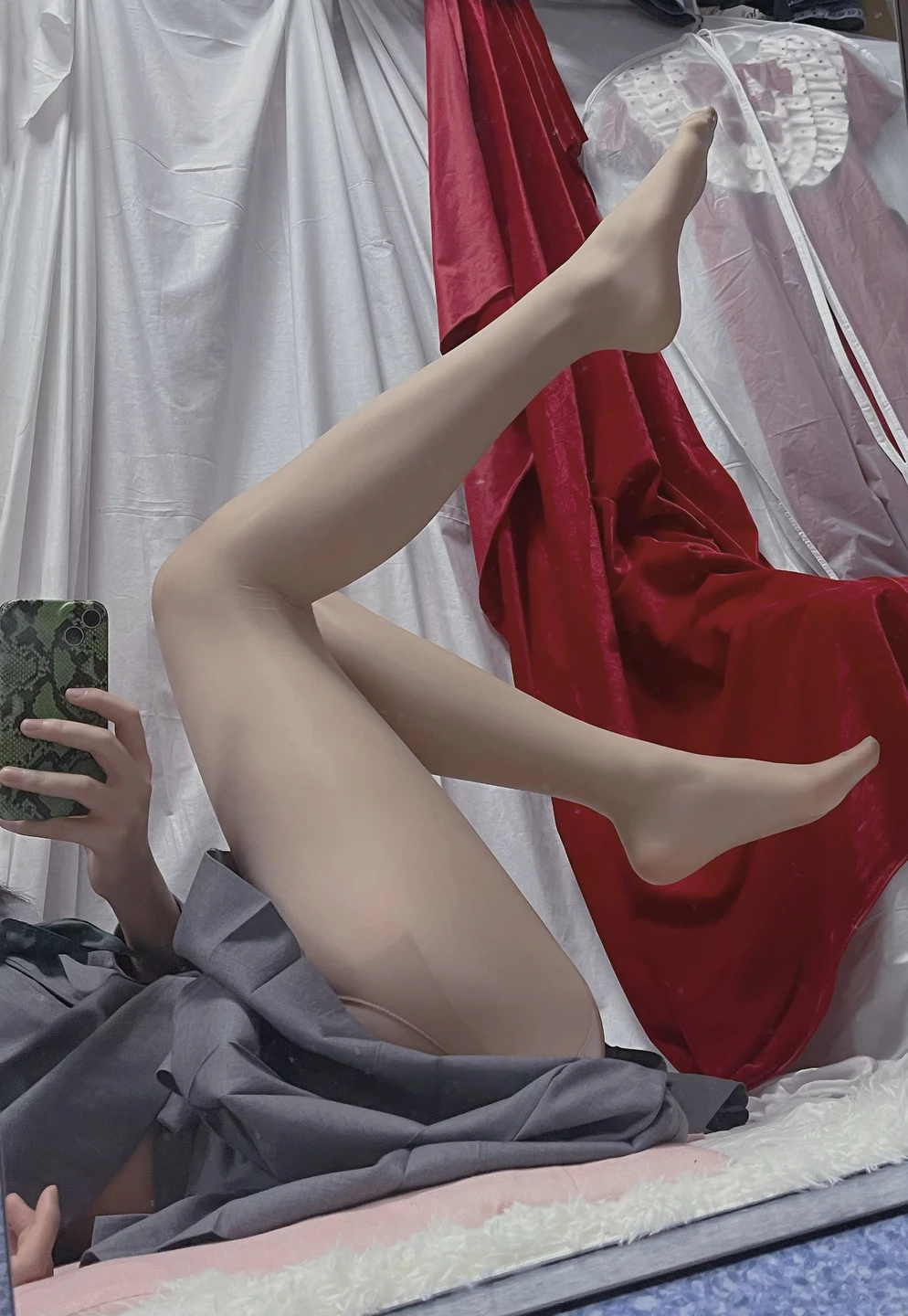 91tutu.cc@000 04_禅院熏_熏仔_早期微博的杂图_1138P_4V_863_70_MB-678.webp