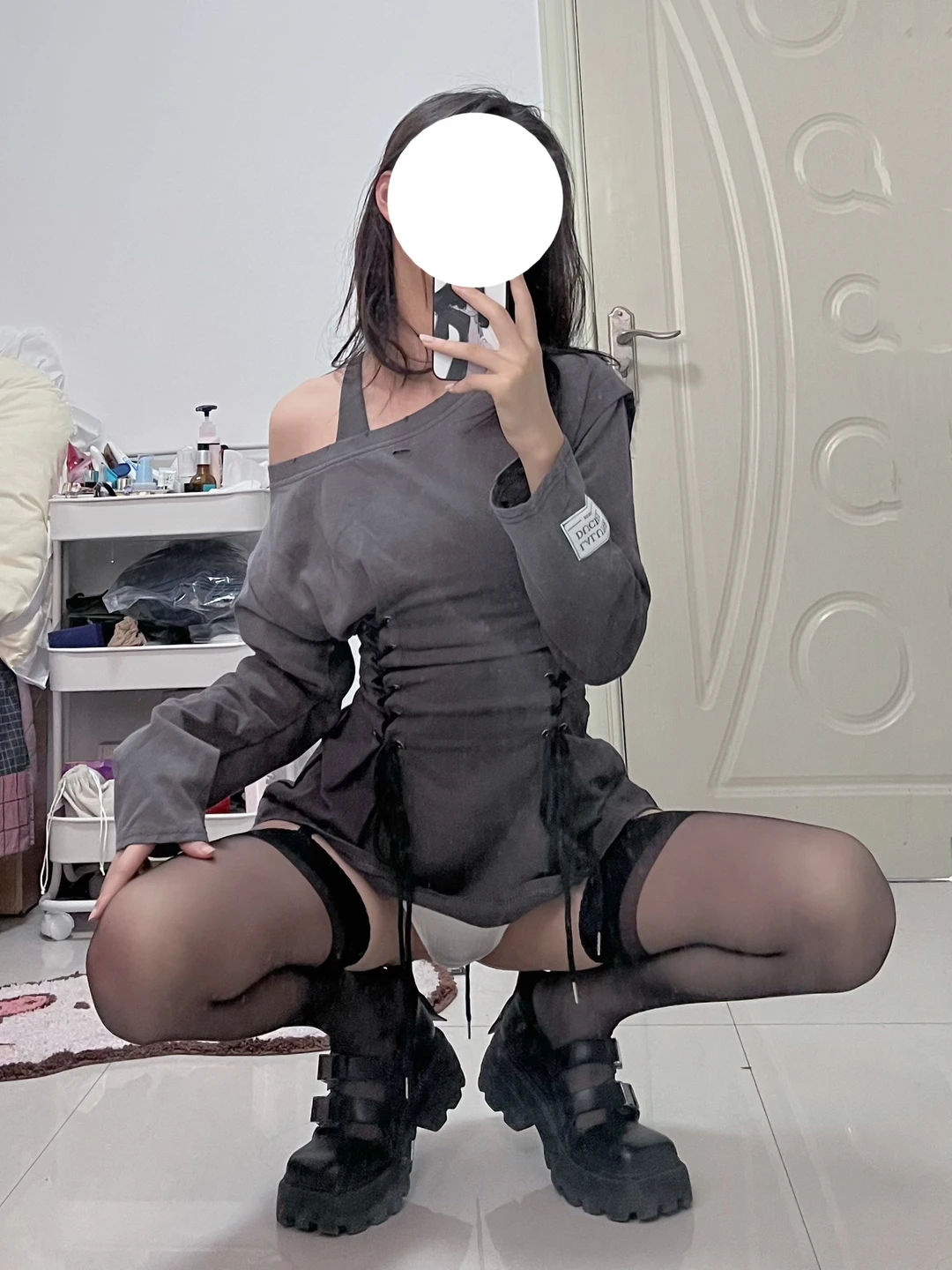 91tutu.cc@000 04_禅院熏_熏仔_早期微博的杂图_1138P_4V_863_70_MB-690.webp