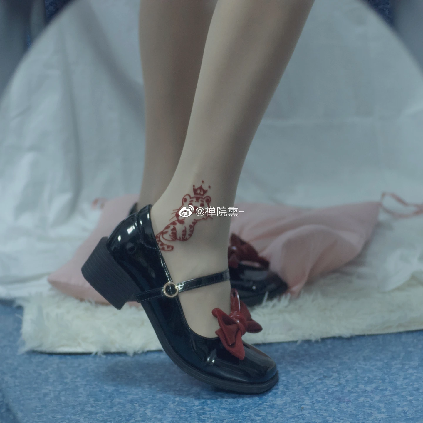 91tutu.cc@000 04_禅院熏_熏仔_早期微博的杂图_1138P_4V_863_70_MB-826.webp