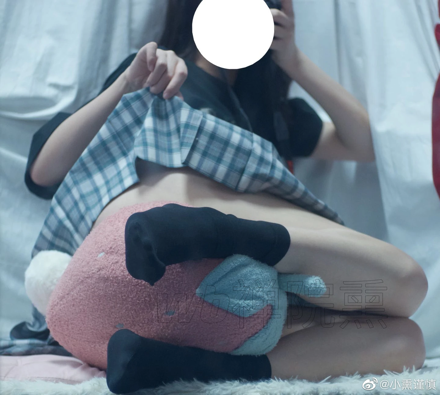 91tutu.cc@000 04_禅院熏_熏仔_早期微博的杂图_1138P_4V_863_70_MB-986.webp