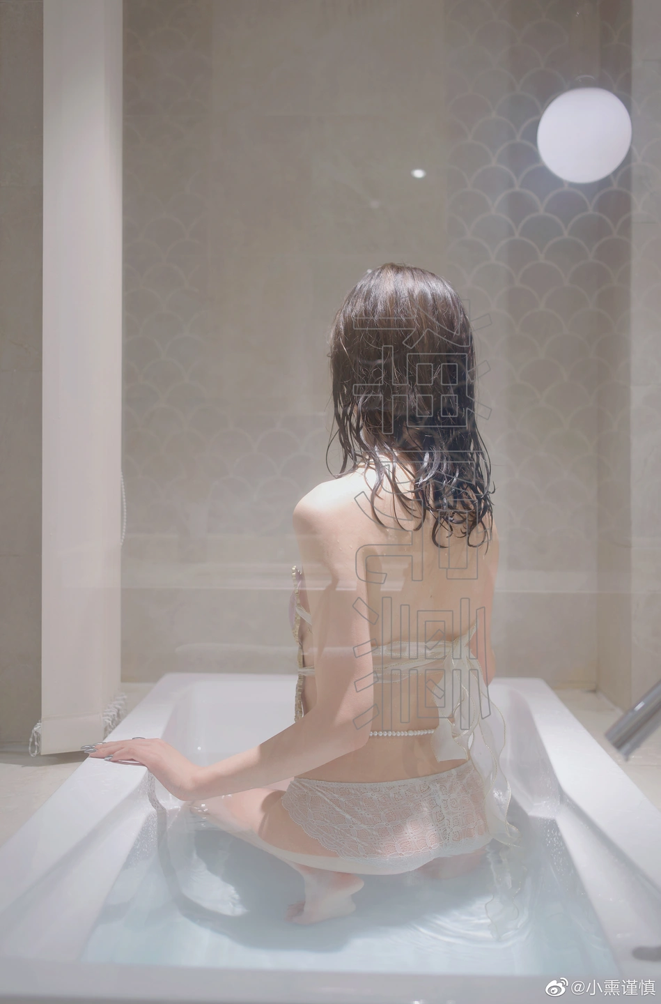 91tutu.cc@000 04_禅院熏_熏仔_早期微博的杂图_1138P_4V_863_70_MB-999.webp